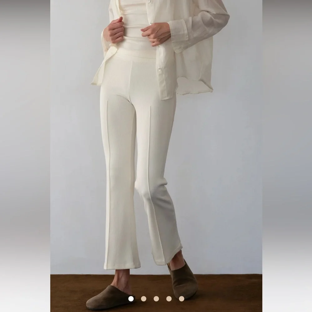 DONNI The Rib Kick Flare in Crème NWT - Picture 3 of 8